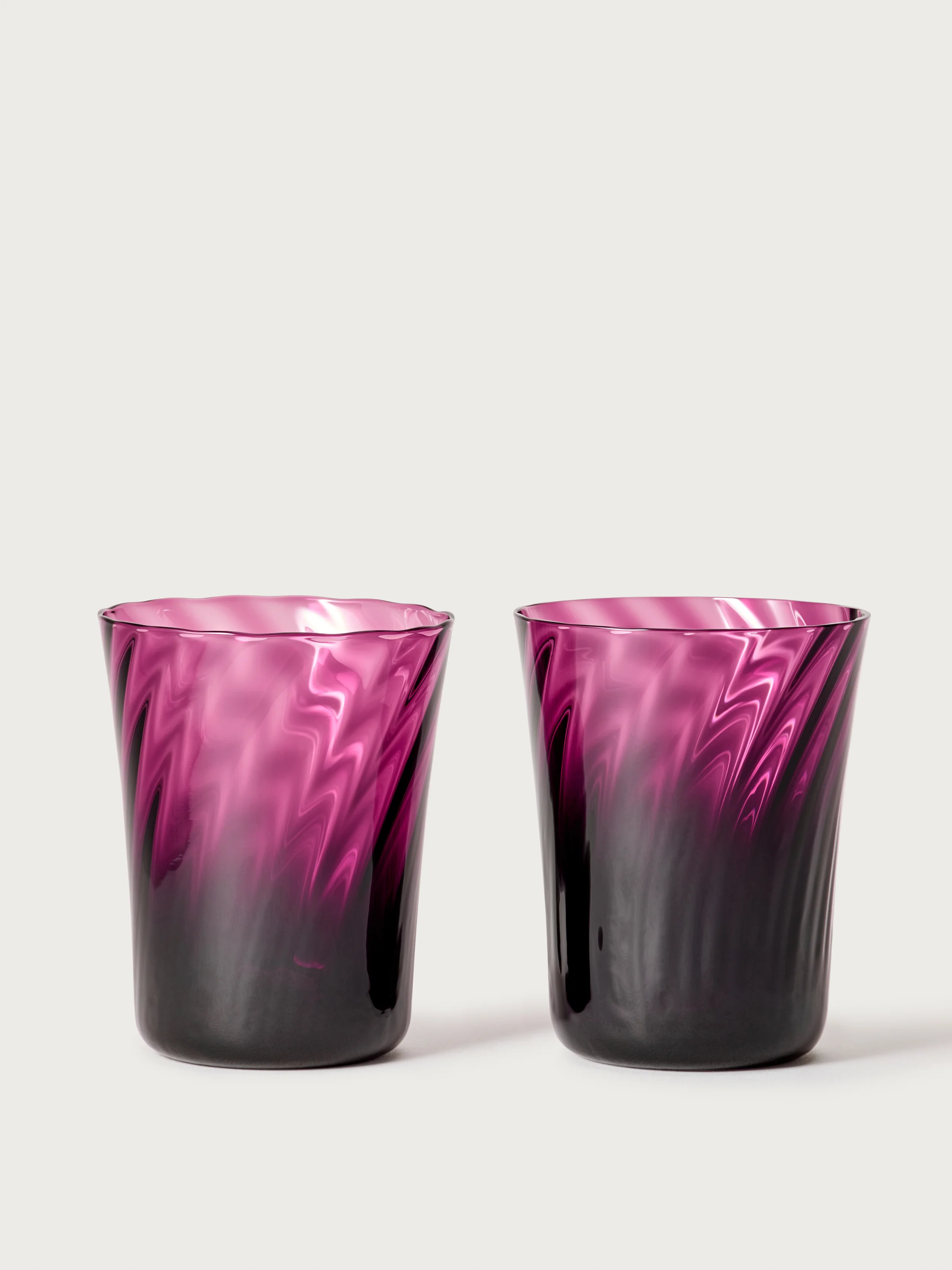 Concave Glas